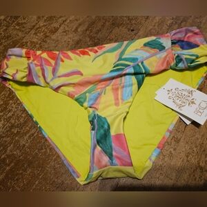 Becca Costa Bella Adela Reversible Hipster Swim Bottom Size 0X Plus Size NWT